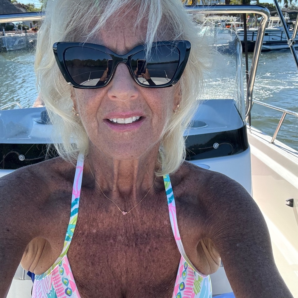 Meet your Posher, Sheila